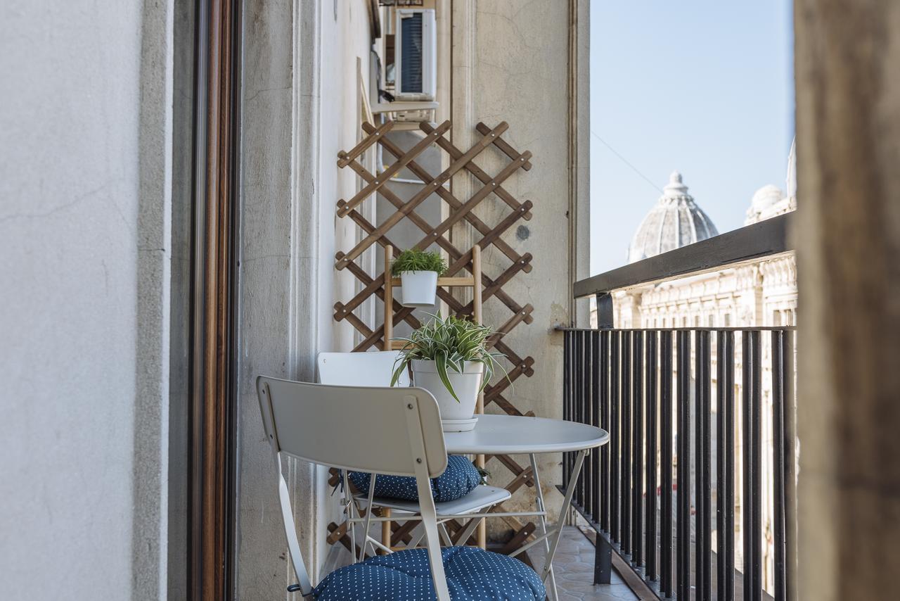 Old Town - City Center Apartment Bucureşti Eksteriør bilde
